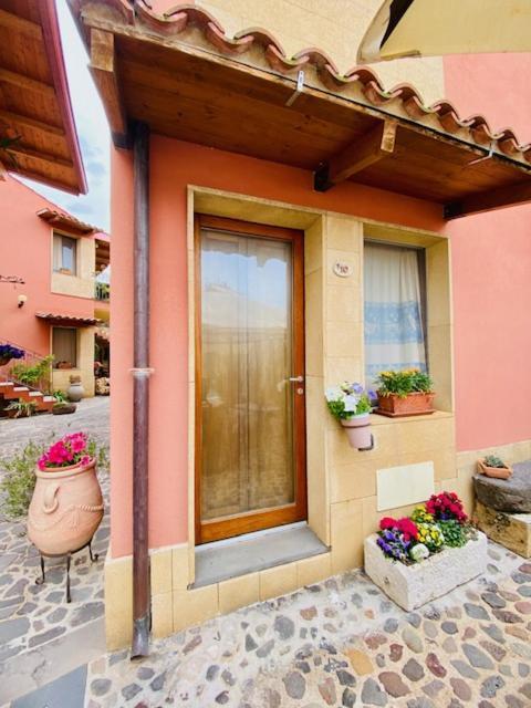 Hotel Villa Canu Cabras Exterior photo