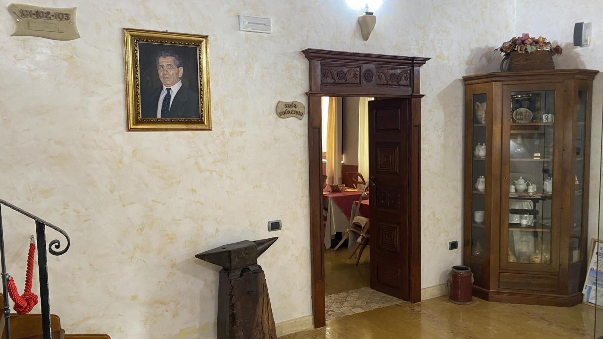 Hotel Villa Canu Cabras Exterior photo